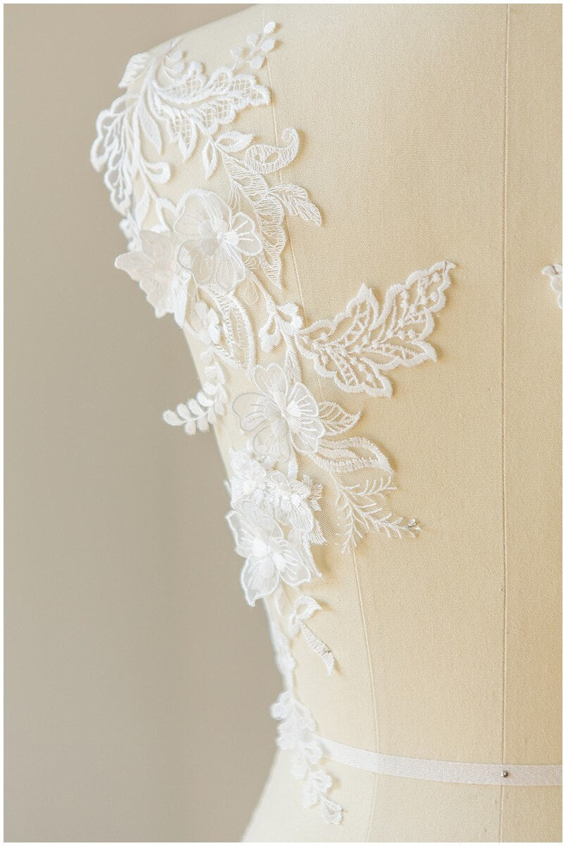 Romantische 3D Blüten Spitzen Applikation, Blumen Applikation, SpitzenBlume Patch, Hochzeitskleid Spitze, Hochzeitskleid Spitzenapplikation, Brautspitze// A17-122