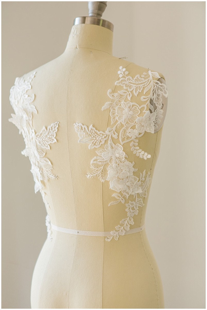 Romantische 3D Blüten Spitzen Applikation, Blumen Applikation, SpitzenBlume Patch, Hochzeitskleid Spitze, Hochzeitskleid Spitzenapplikation, Brautspitze// A17-122