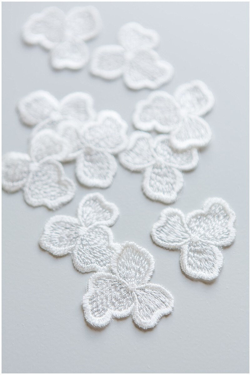 10pcs 3D lace flowers for sewing/ 3D flower applique/ wedding dress lace appliques// A17-114