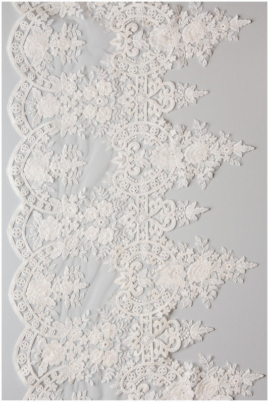 Garniture en dentelle nuptiale Off-White/ garniture en dentelle de mariage/ dentelle de voile/ garniture en dentelle brodée douce/ dentelle nuptiale élégante// T17-051