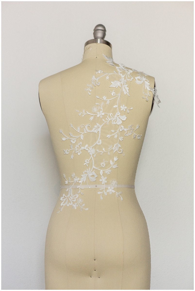 Romantische Blumen Spitzen Applikation, Braut Blumen Spitzen Applikation, Spitzenblume, Blumen Applikation, Hochzeitskleid Spitzenapplikation, Spitzenblumen Applikation// A17-133