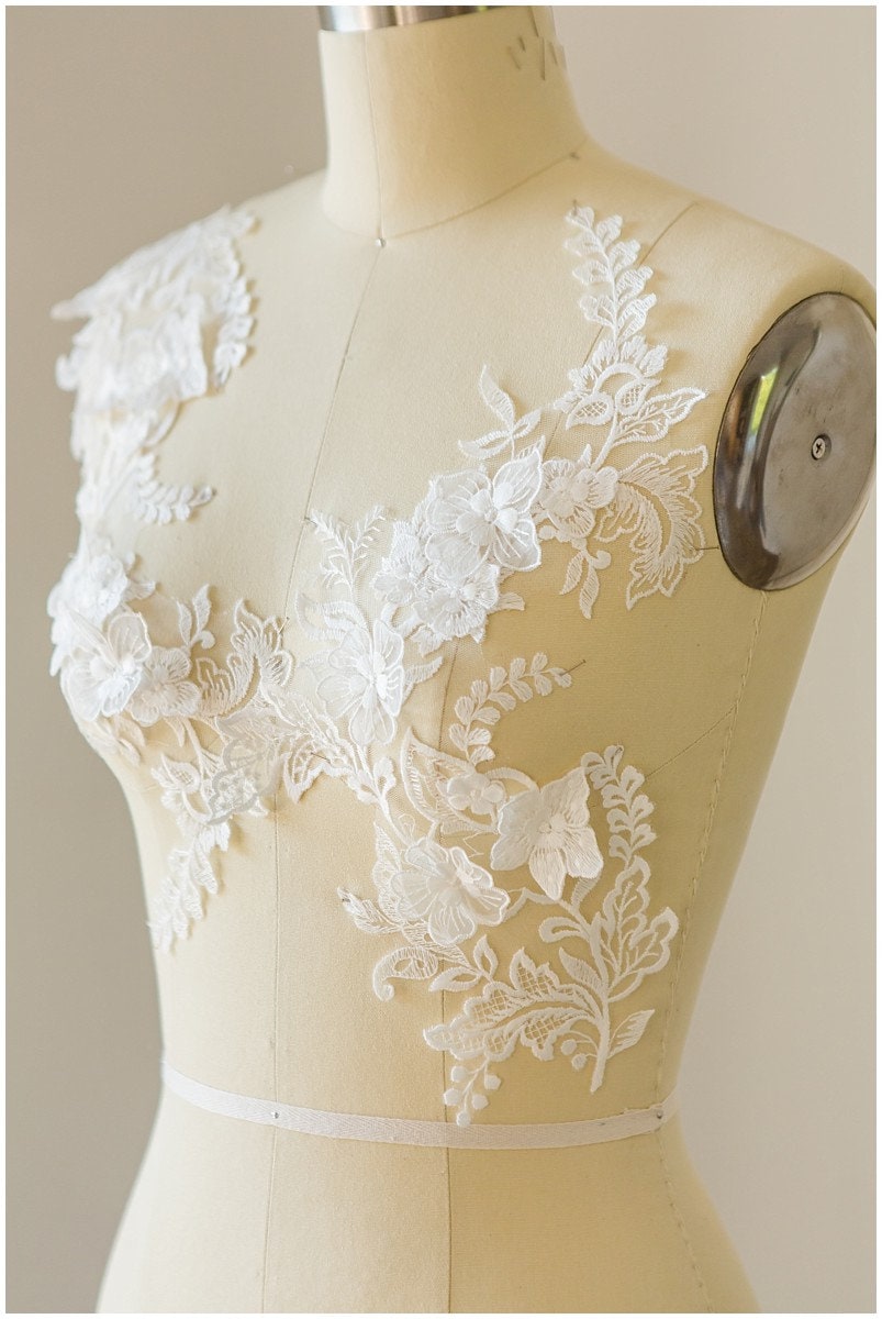 Romantische 3D Blüten Spitzen Applikation, Blumen Applikation, SpitzenBlume Patch, Hochzeitskleid Spitze, Hochzeitskleid Spitzenapplikation, Brautspitze// A17-122