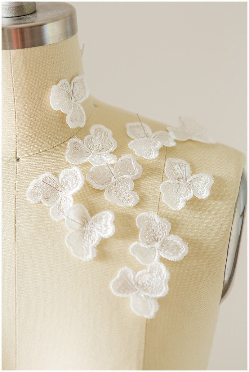 10pcs 3D lace flowers for sewing/ 3D flower applique/ wedding dress lace appliques// A17-114