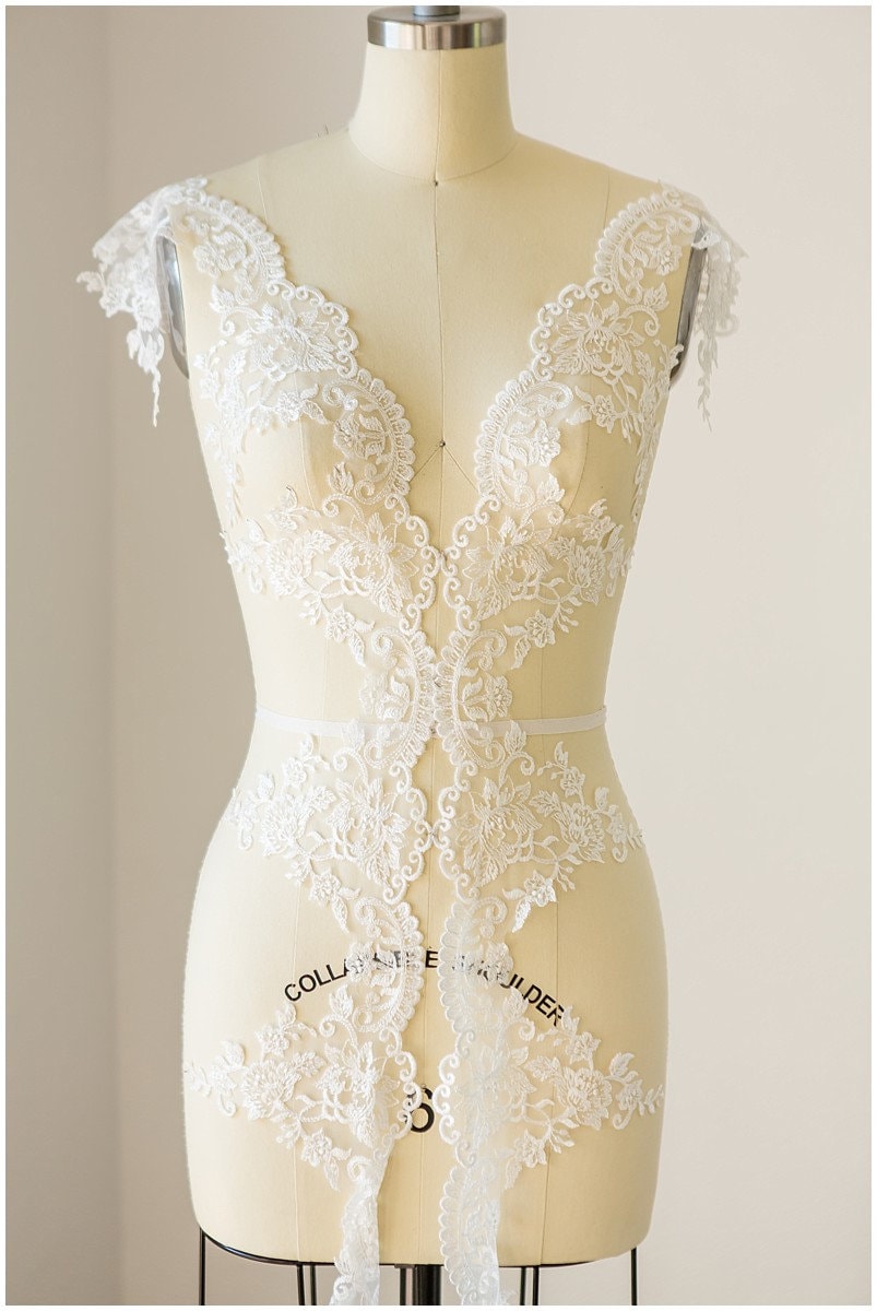 Romantic embroidered lace trim/ floral bridal lace off-white/ veil lace trim// T17-038