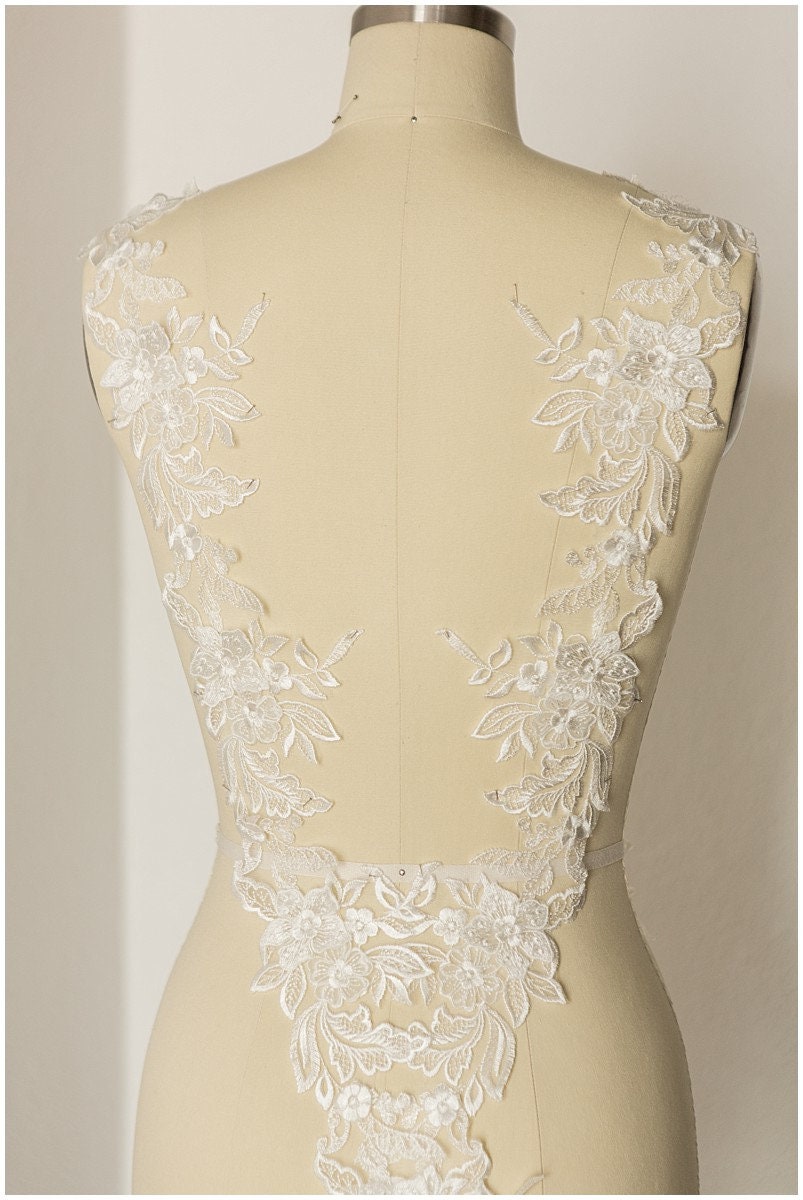 2yds 3D flower lace trim/ elegant bridal lace trim/ veil lace trim/ wedding dress lace// T17-055