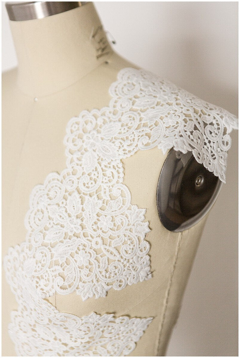 Milk silk embroidered lace trim/ elegant bridal lace trim/ off-white lace trim/ guipure look lace/ wedding dress lace trim// T17-057