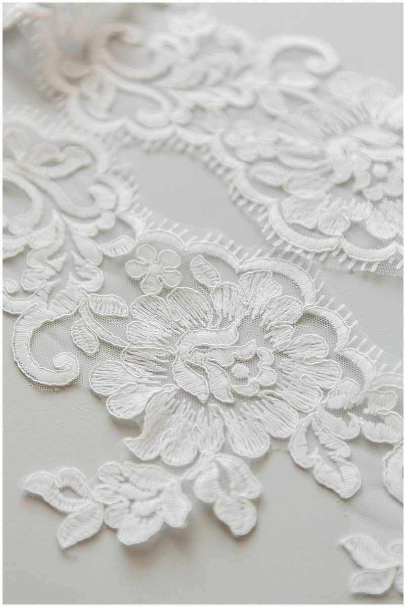 2yds milk silk embroidered lace trim/ elegant bridal lace off-white/ wedding dress lace trim// T17-058