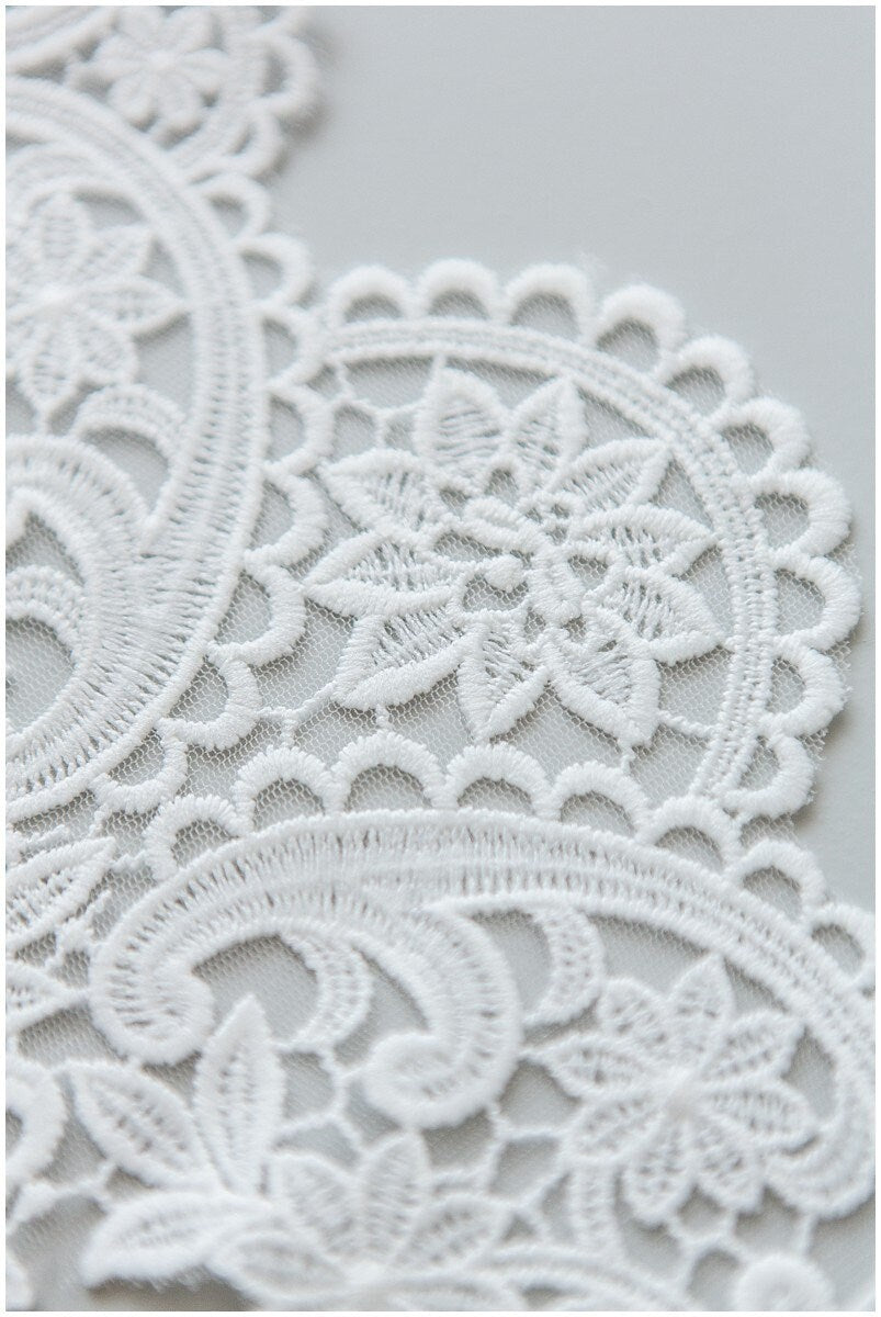 Milk silk embroidered lace trim/ elegant off-white bridal lace/ bridal lace trim/ guipure look lace/ wedding dress lace// T17-059
