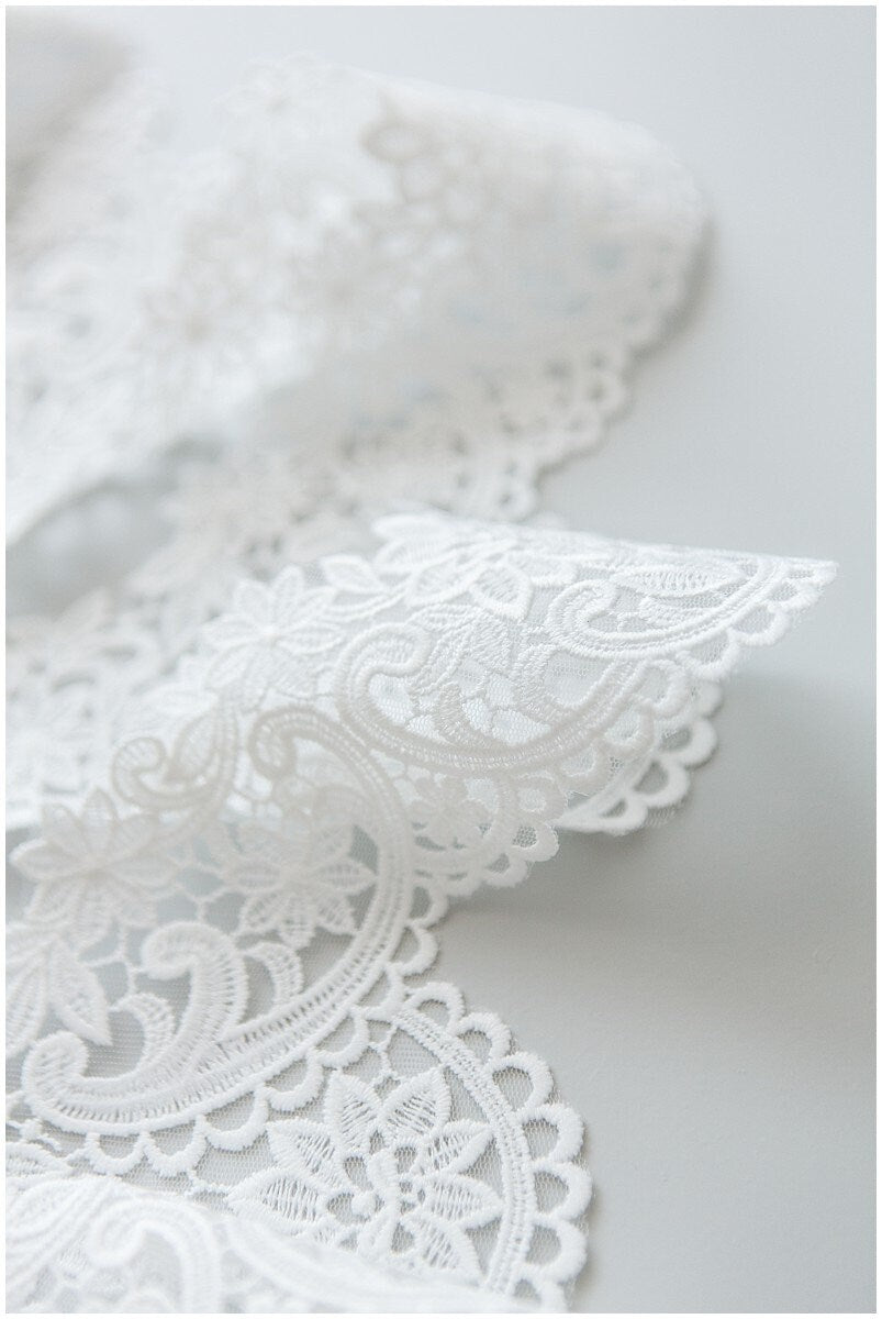 Milk silk embroidered lace trim/ elegant off-white bridal lace/ bridal lace trim/ guipure look lace/ wedding dress lace// T17-059