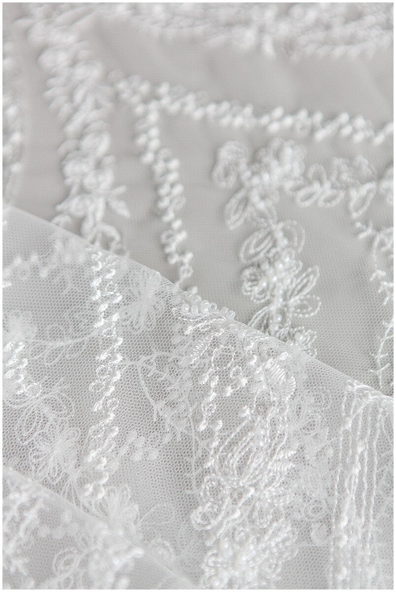 Perlen Spitzenstoff, Spitzenstoff, Brautspitze, Brautkleid Spitze, Couture Spitze, Perlenspitze, Schleierspitze, Pallas Braut// L17-161