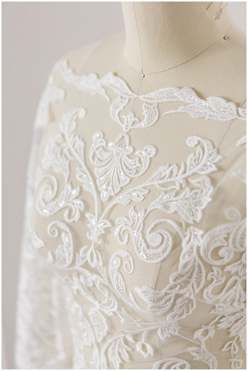 Guipure Look Lace Trim Off-White Ivory/ Bridal Lace Trim/ Wedding Dress Lace/ Bridal Lace// T17-008