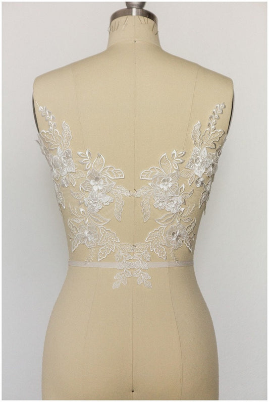 Applique de dentelle florale romantique, applique de dentelle nuptiale, fleur de dentelle, applique florale, applique de dentelle de robe de mariée, applique de fleur de dentelle//A17-135