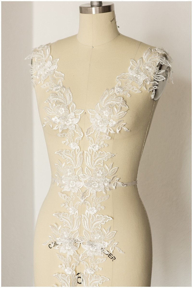 2yds 3D flower lace trim/ elegant bridal lace trim/ veil lace trim/ wedding dress lace// T17-055