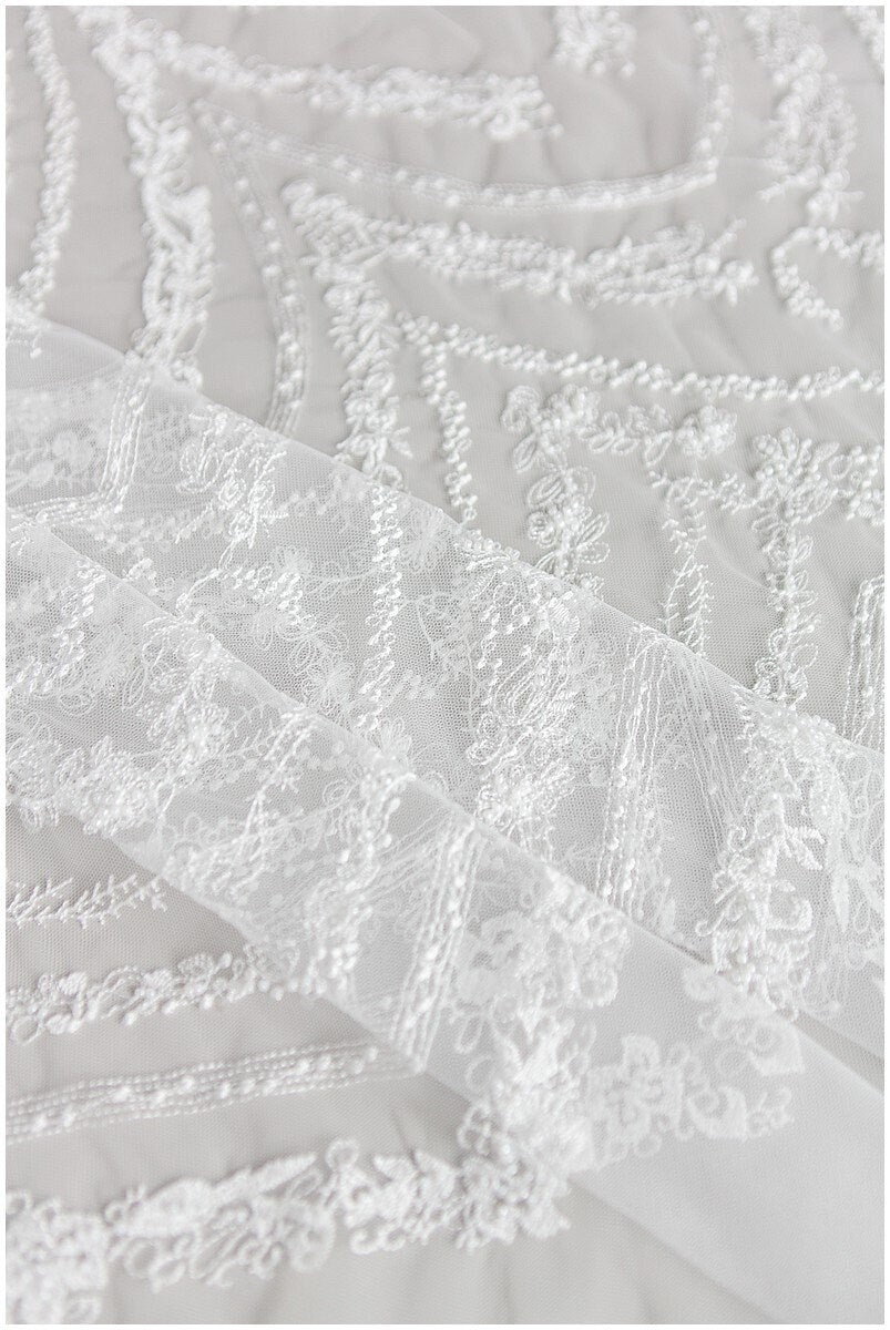 Perlen Spitzenstoff, Spitzenstoff, Brautspitze, Brautkleid Spitze, Couture Spitze, Perlenspitze, Schleierspitze, Pallas Braut// L17-161