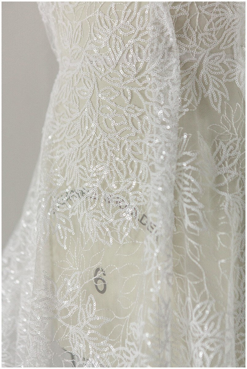 Pailletten Spitzenstoff, gefrorene Spitze, Brautspitze Stoff, Brautkleid Spitze, Couture Spitzenstoff, Spitzenkleid, Boho Braut Spitze// L17-163