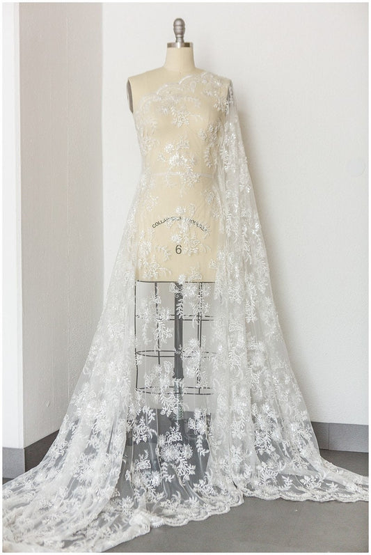 Romantischer handbeaded Spitzenstoff, Brautkleid Stoff, Hochzeitskleid Tüll, Brautspitze, Perlen Spitzenstoff, Blumen Spitze Design// L17-183