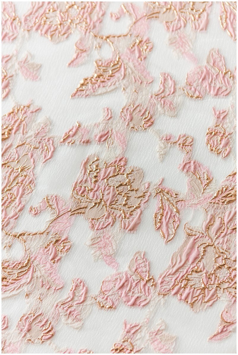 Rosa Gold Jacquard Stoff/ weicher Organza Stoff/ Rosen Jacquard/ Ballkleid Stoff/ R-053