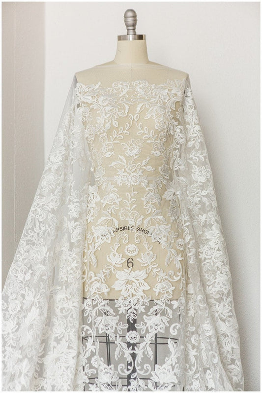 Tela de encaje suave para novia color off-white / encaje con flores / encaje para vestido de novia / encaje para velo / encaje de algodón // L17-172C
