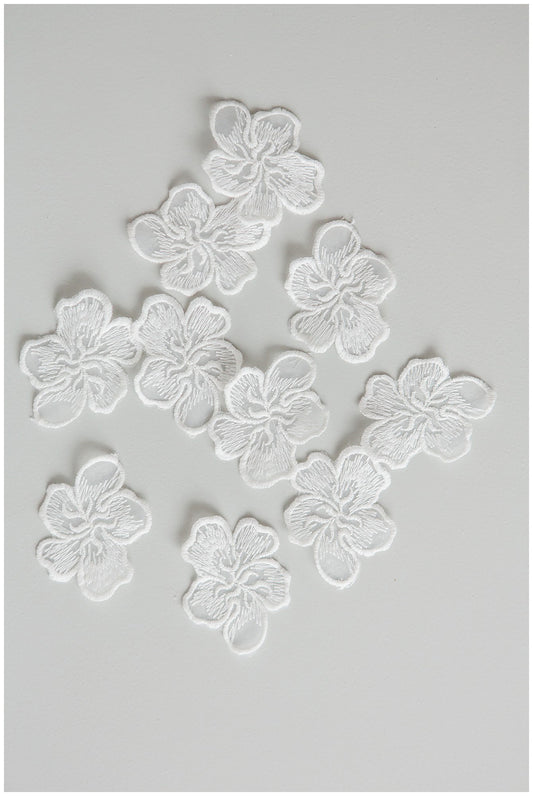 20 pièces. Fleurs de dentelle 3D/ applique de dentelle de fleurs 3D/ applique de dentelle de robe de mariée/ dentelle de mariée// A17-159