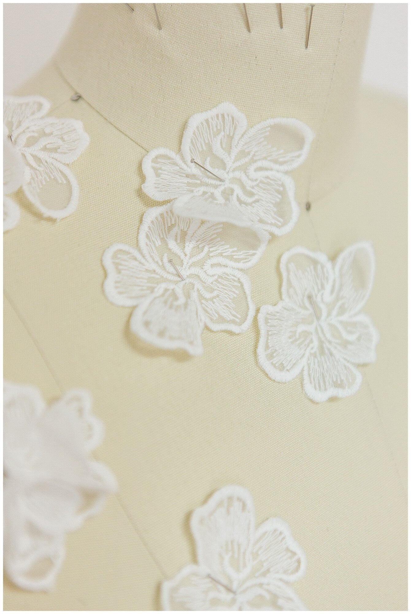20pcs 3D lace flowers/ 3D flower lace applique/ wedding dress lace applique/ bridal lace// A17-159