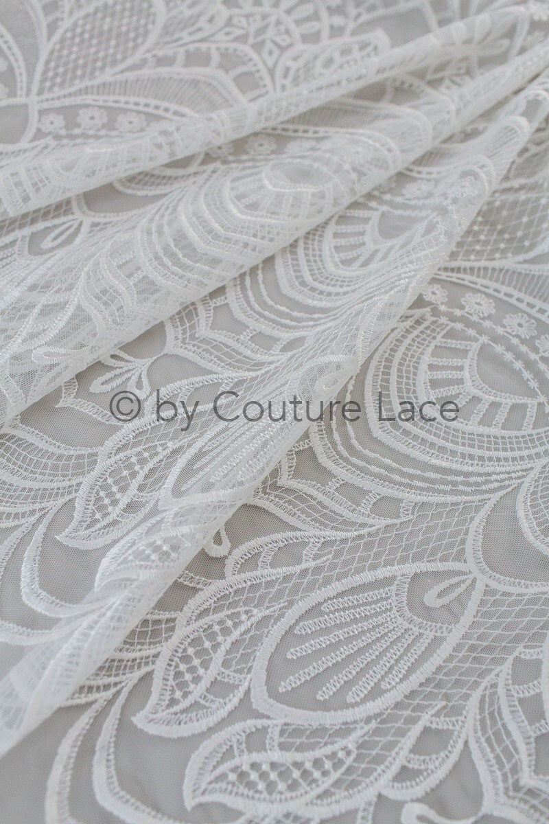 1.1yds piece - Boho lace fabric off-white/ vintage lace fabric/ geometric cotton lace/ wedding dress lace// L18-202