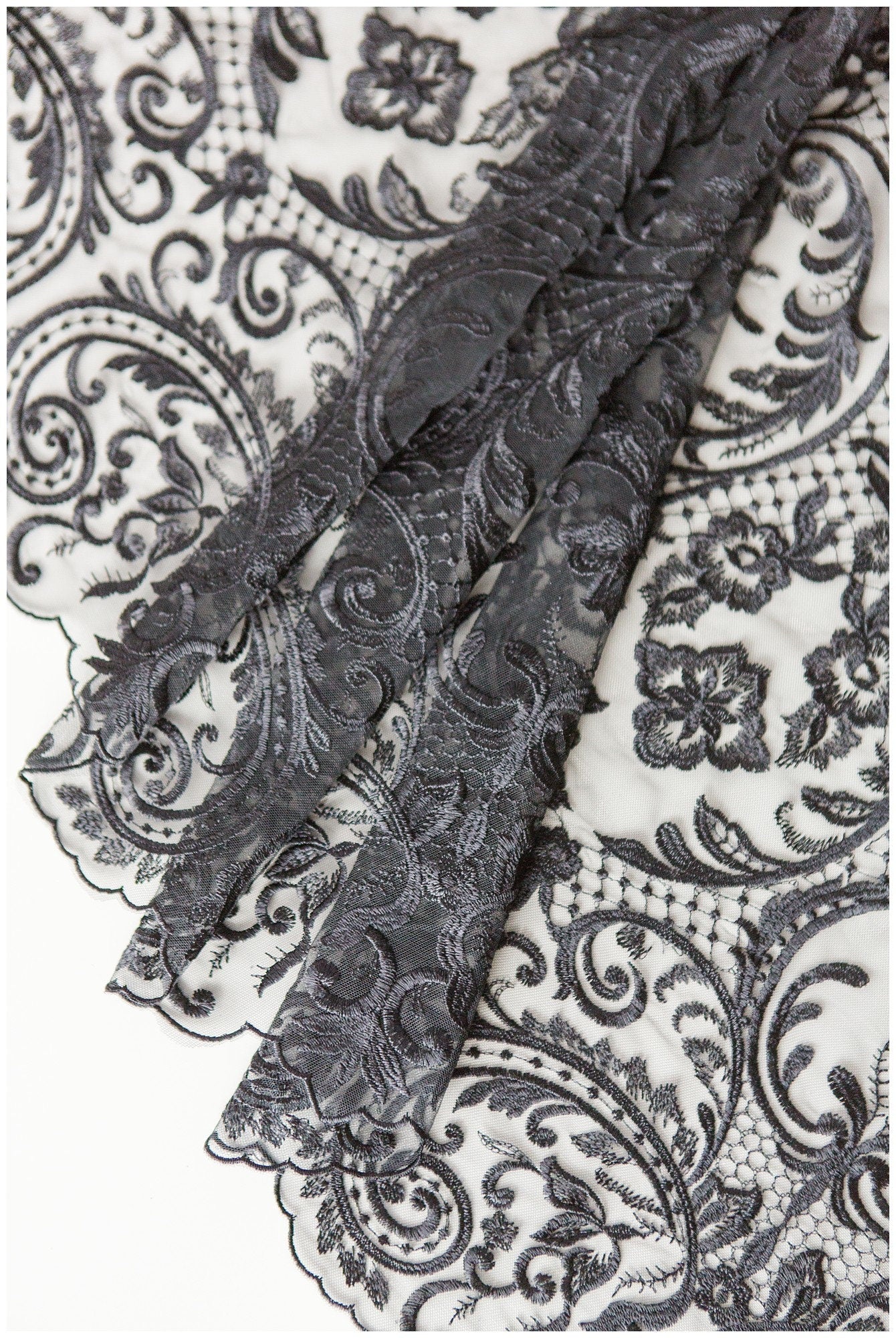 schwarze Braut Spitze/ schwarze florale Spitze/ florale Couture Spitze/ schwarze Spitzen Stickerei // L18-192