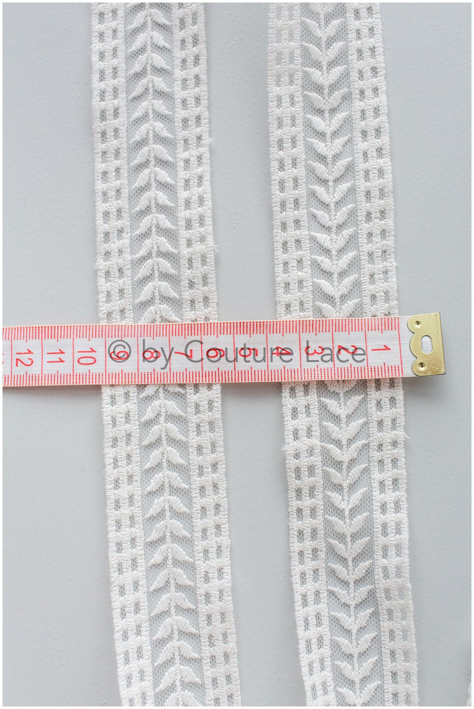 Boho wedding dress lace trim/ embroidered lace trim off-white/ bridal lace/ veil lace// T19-065