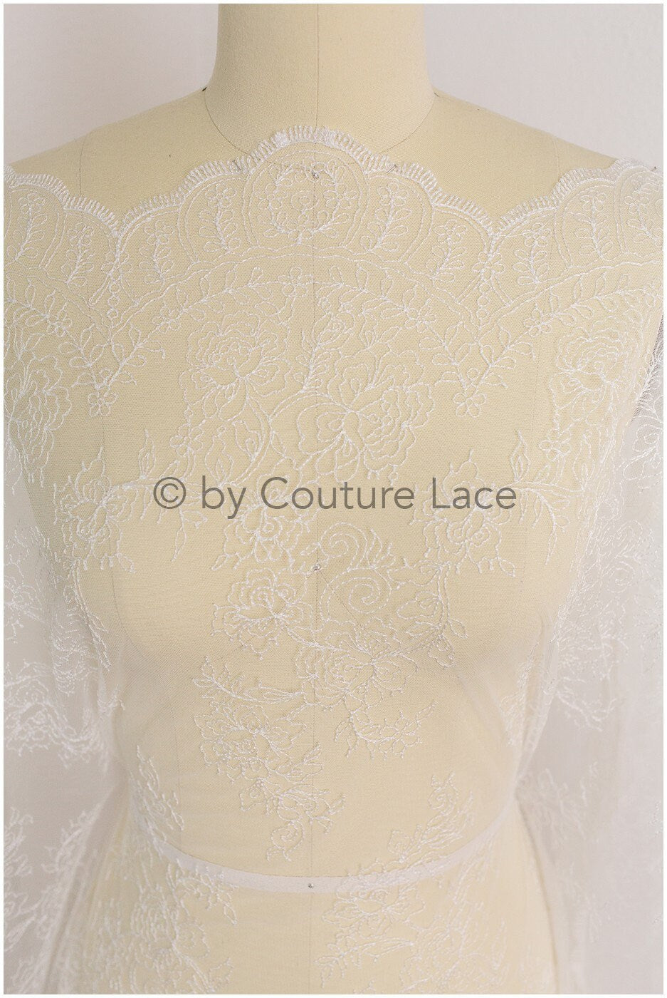 Filigree lace fabric off-white/ contour embroidered lace fabric for wedding dress/ floral lace/ boho lace// L19-200