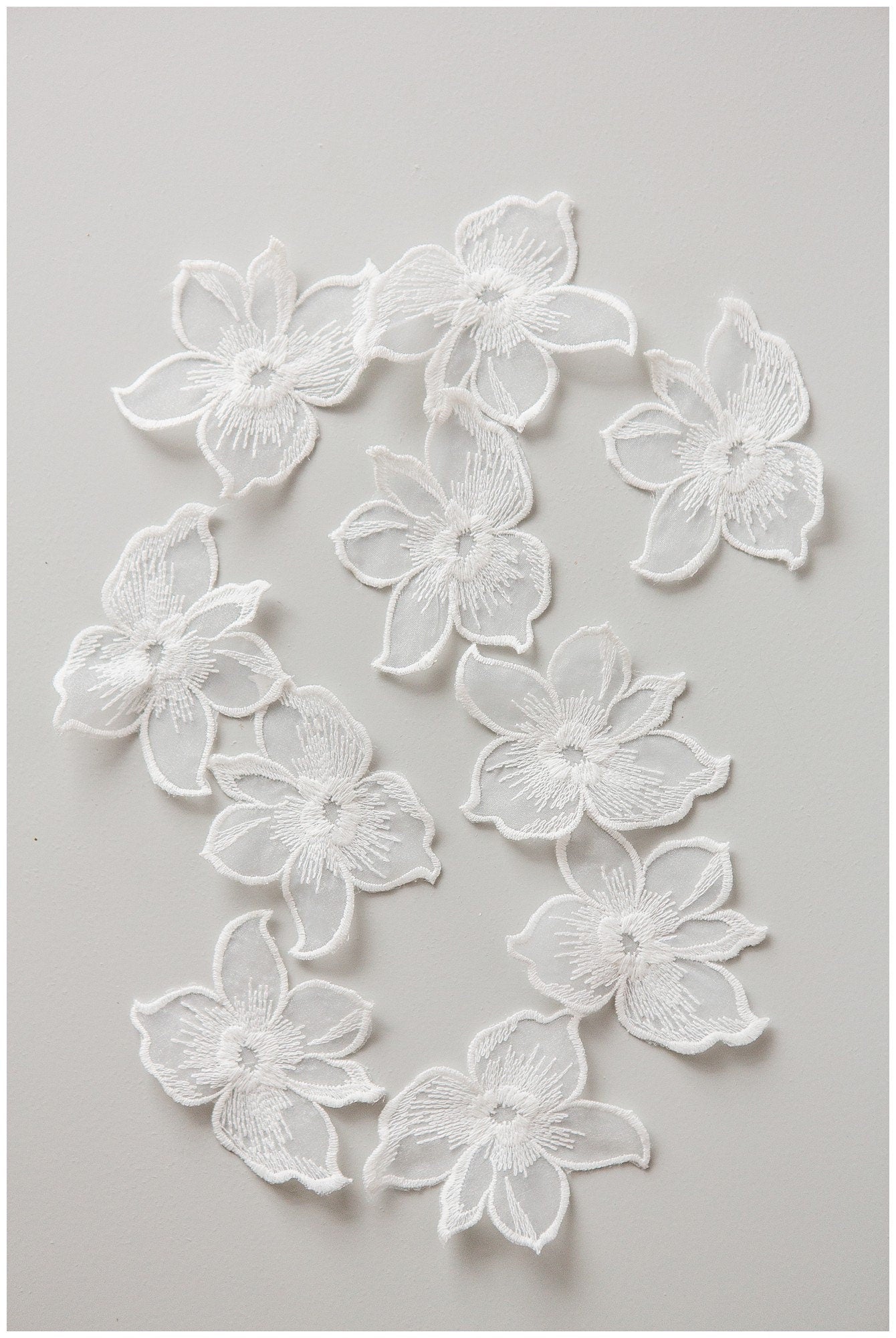 10pcs 3D lace flowers for sewing on/ 3D flower lace applique/ wedding dress lace applique/ bridal lace// A17-158