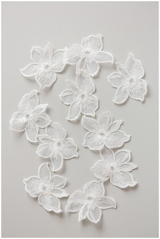 10 pièces. Fleurs de dentelle 3D pour la couture/ applique de dentelle de fleurs 3D/ applique de dentelle de robe de mariée/ dentelle de mariée// A17-158