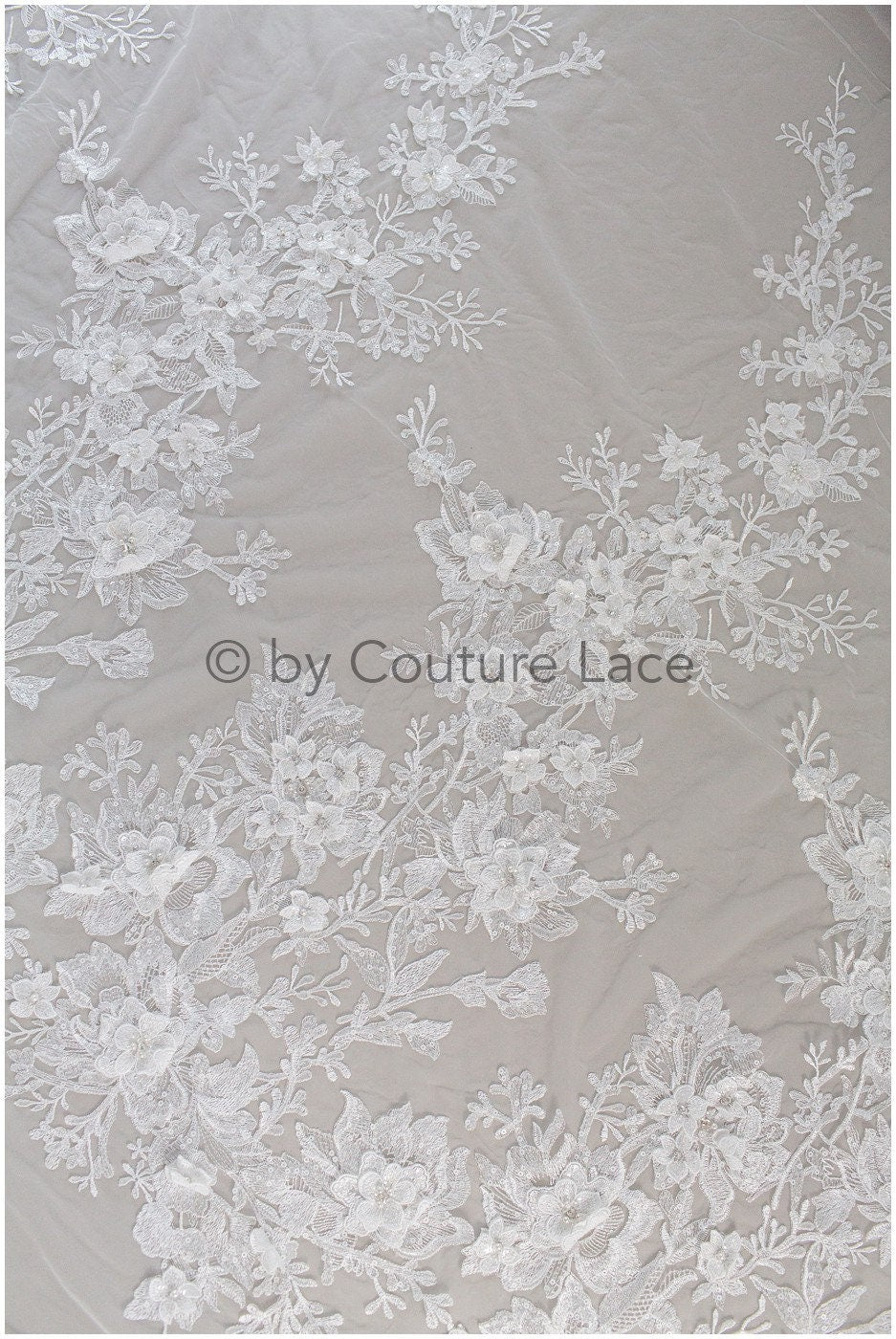 3D Blumen Spitzenstoff/ Braut Spitzenstoff Off-White/ romantischer Blumen Spitzenstoff mit 3D Blumen/ Hochzeit Spitzenstoff// L19-211