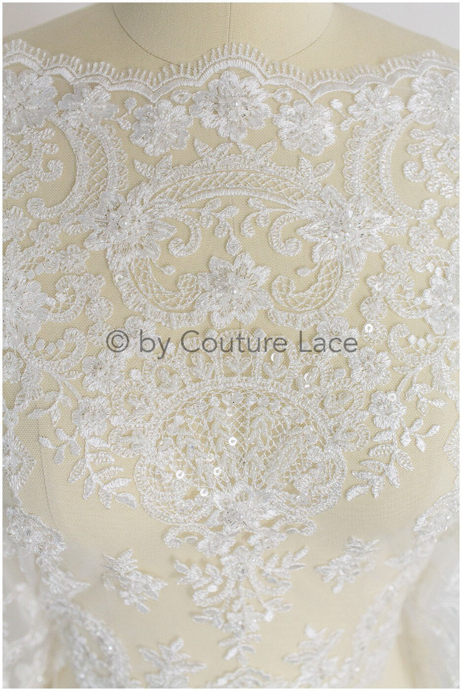 Perlen Spitzenstoff Off-White/ Couture Spitzenstoff mit Perlen/ Braut Spitzenstoff/ Perlen Pailletten Spitze// L19-221