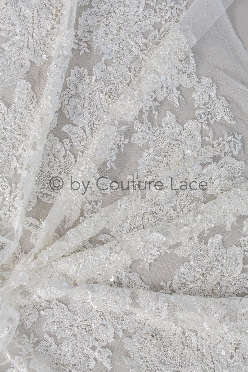 Schwerer Handperlen Spitzenstoff Off-White/ wunderschöner Braut Spitzenstoff/ Spitze mit Perlen für Hochzeitskleid// L18-220