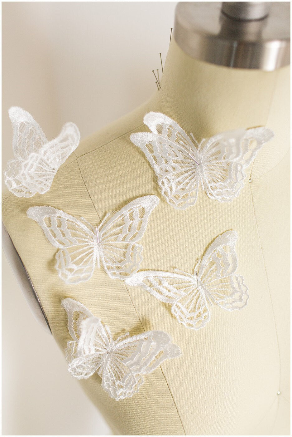 20pcs 3D butterflies for sewing/ 3D applique for wedding dress/ bridal lace// A19-169