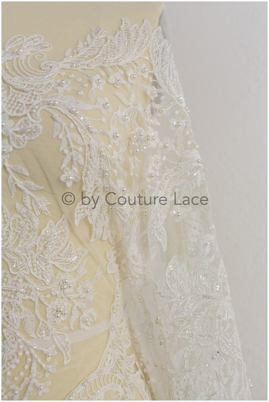 Luxus Handperlen Spitzenstoff Off-White/ Perlen Brautspitze/ Hochzeitskleid Spitze mit Perle// L19-209