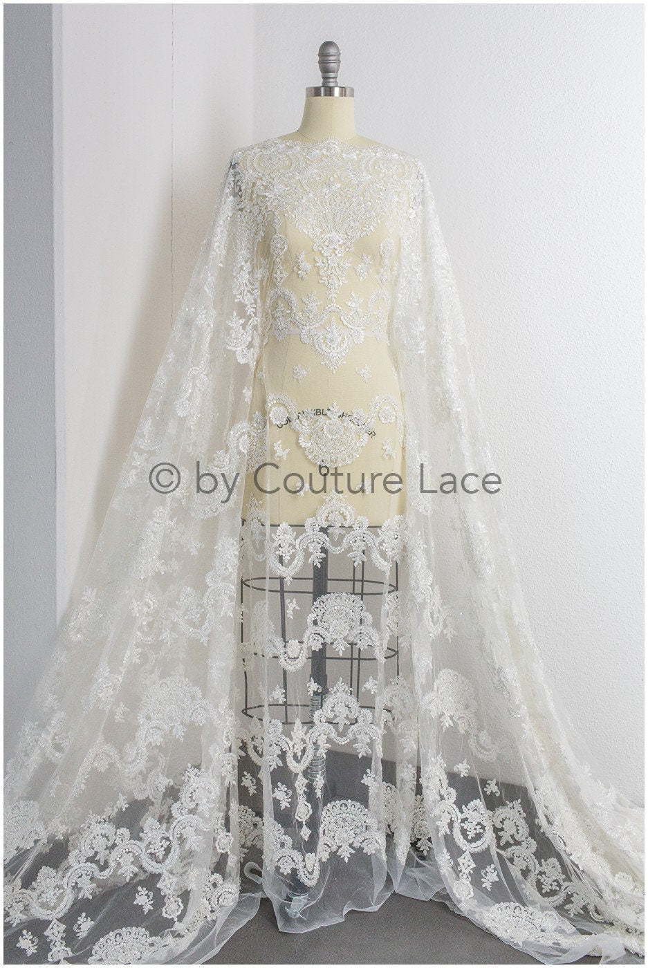 Perlen Spitzenstoff Off-White/ Couture Spitzenstoff mit Perlen/ Braut Spitzenstoff/ Perlen Pailletten Spitze// L19-221