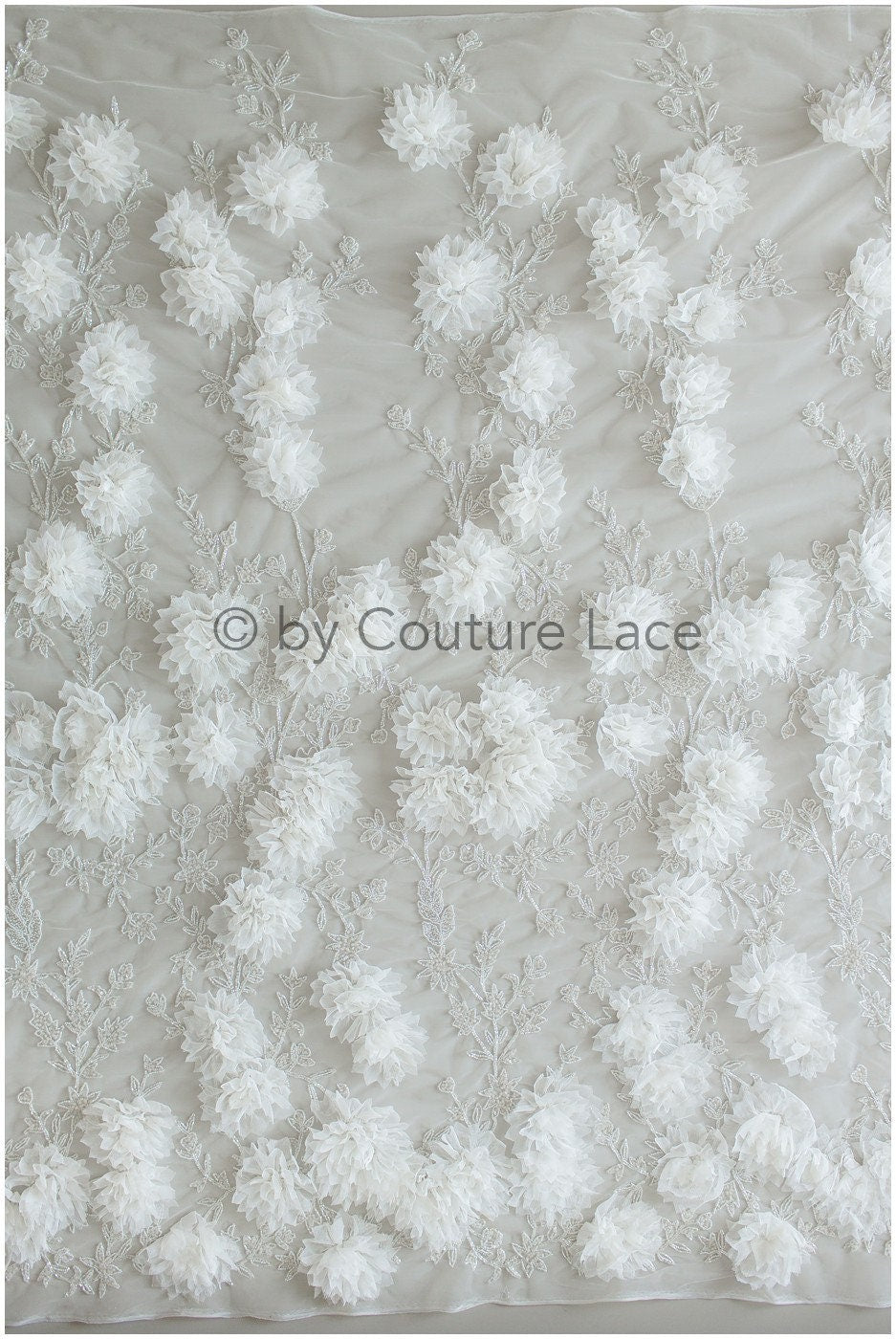 3D Blumen Spitzenstoff/ Braut Spitzenstoff/ romantischer Blumen Spitzenstoff mit 3D Blumen/ Hochzeit Spitzenstoff// L19-253