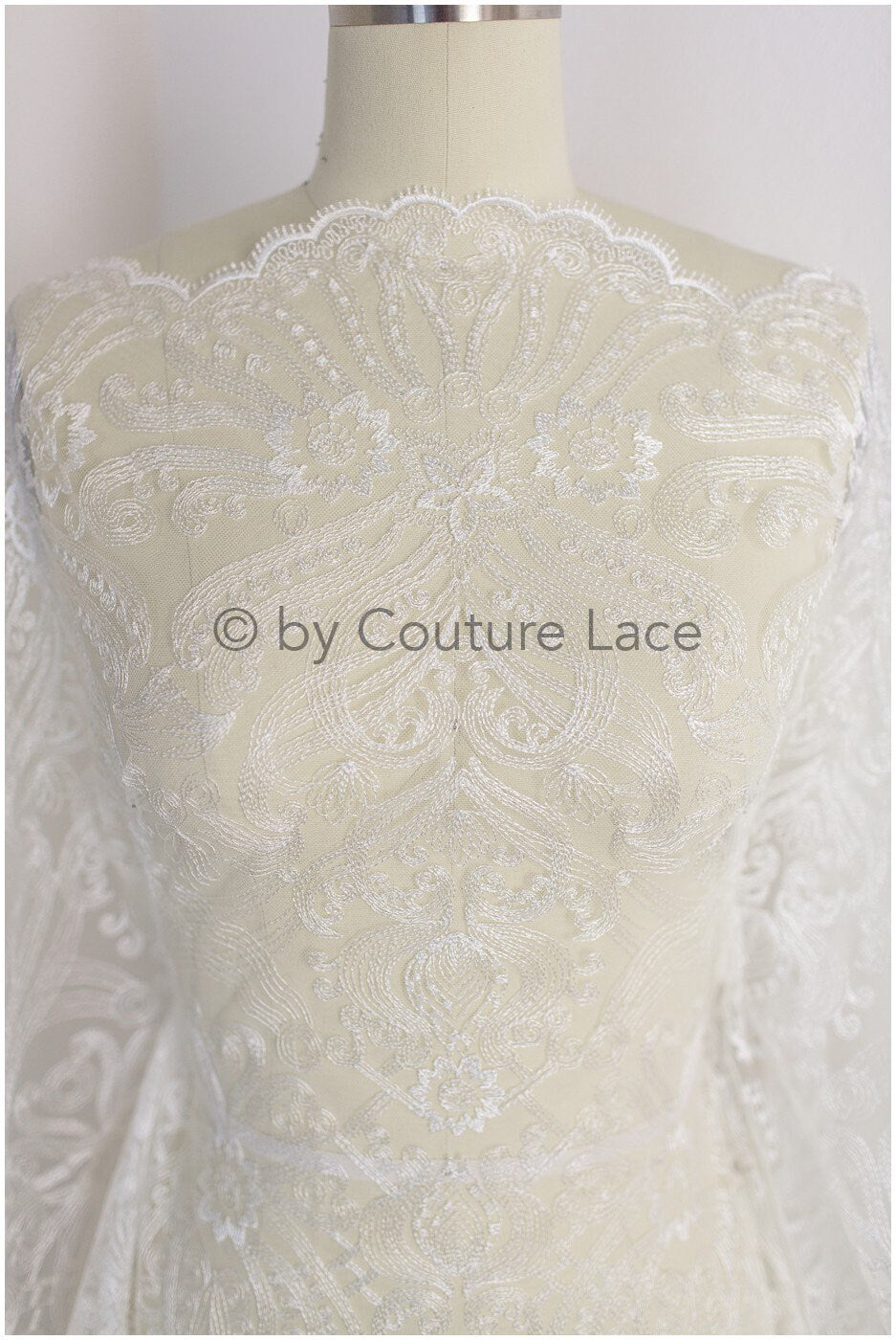 Braut Spitzenstoff Off-White/ weicher filigraner Brautspitzenstoff/ moderne bestickte Hochzeitskleid Spitze// L19-239