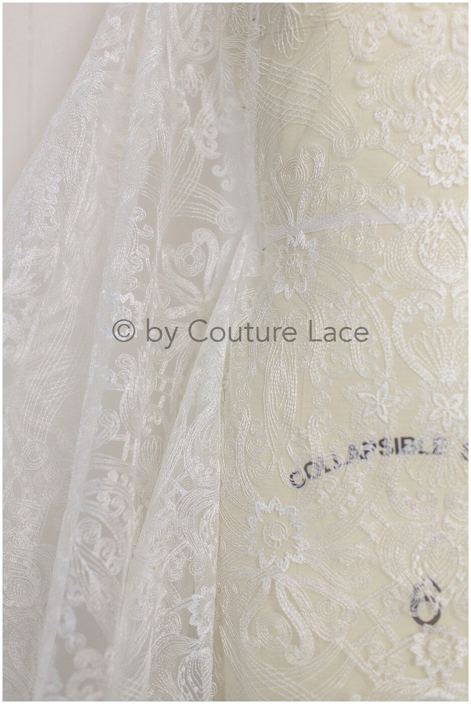 Braut Spitzenstoff Off-White/ weicher filigraner Brautspitzenstoff/ moderne bestickte Hochzeitskleid Spitze// L19-239