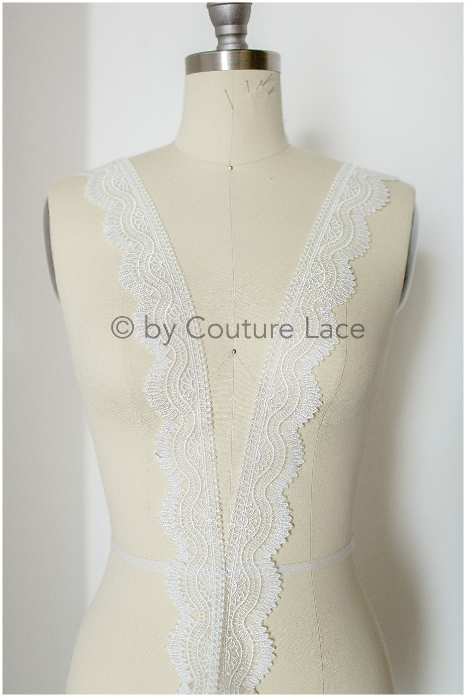Boho lace trim, offwhite emvroidered lace trim, lace trim, lace veil, lace embroidery, boho bridal lace trim// T17-069