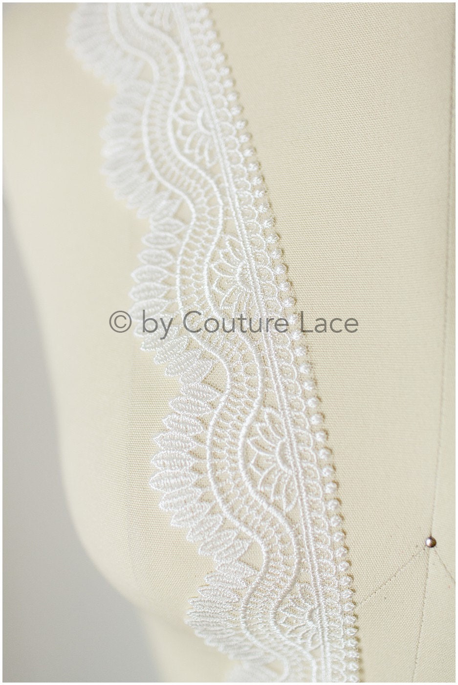 Boho lace trim, offwhite emvroidered lace trim, lace trim, lace veil, lace embroidery, boho bridal lace trim// T17-069