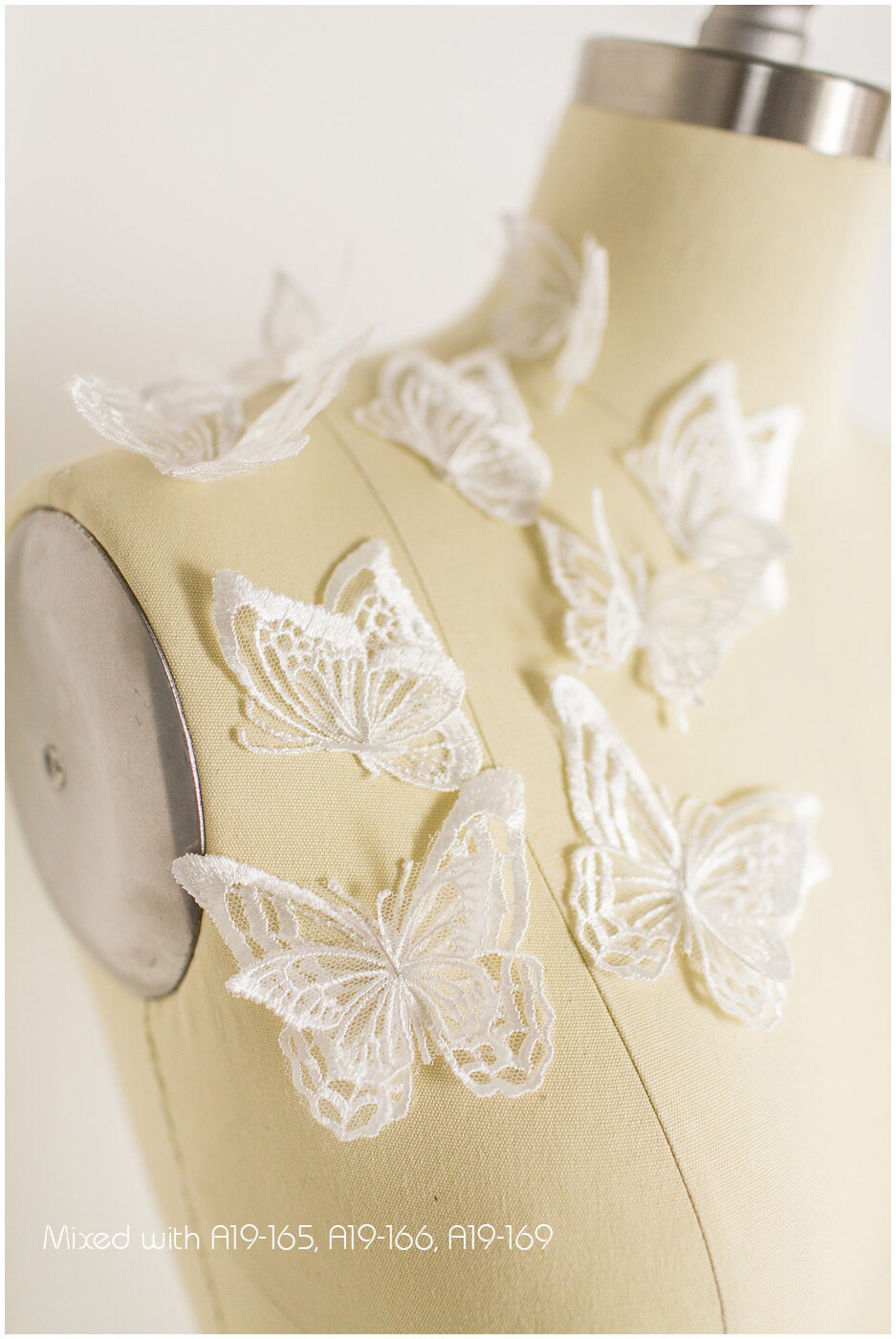 10 pcs. 3D butterflies for sewing/ 3D appliqué for wedding dress/ bridal lace// A19-165