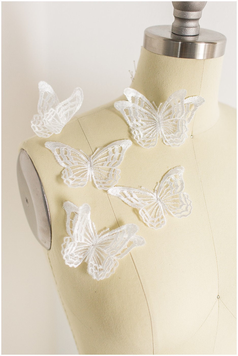 20pcs 3D butterflies for sewing/ 3D applique for wedding dress/ bridal lace// A19-169