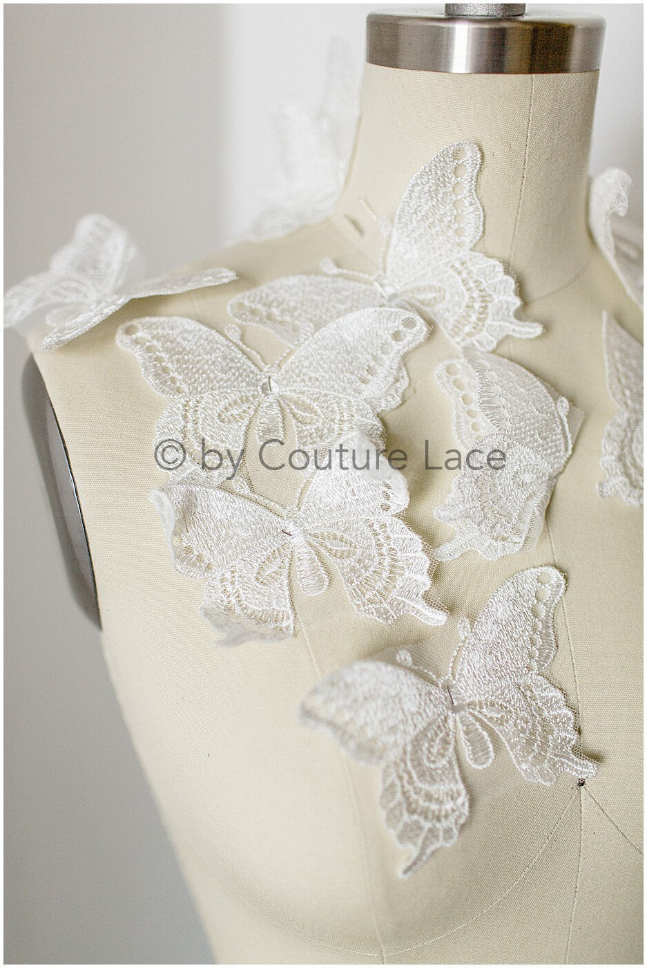 10pcs 3D butterflies for sewing/ 3D butterflies/ 3D applique/ wedding dress/ bridal lace// A19-172