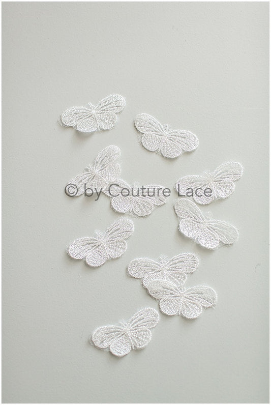 10 pièces. Papillon 3D pour la couture/ applique 3D pour robe de mariée/ dentelle nuptiale// A19-175