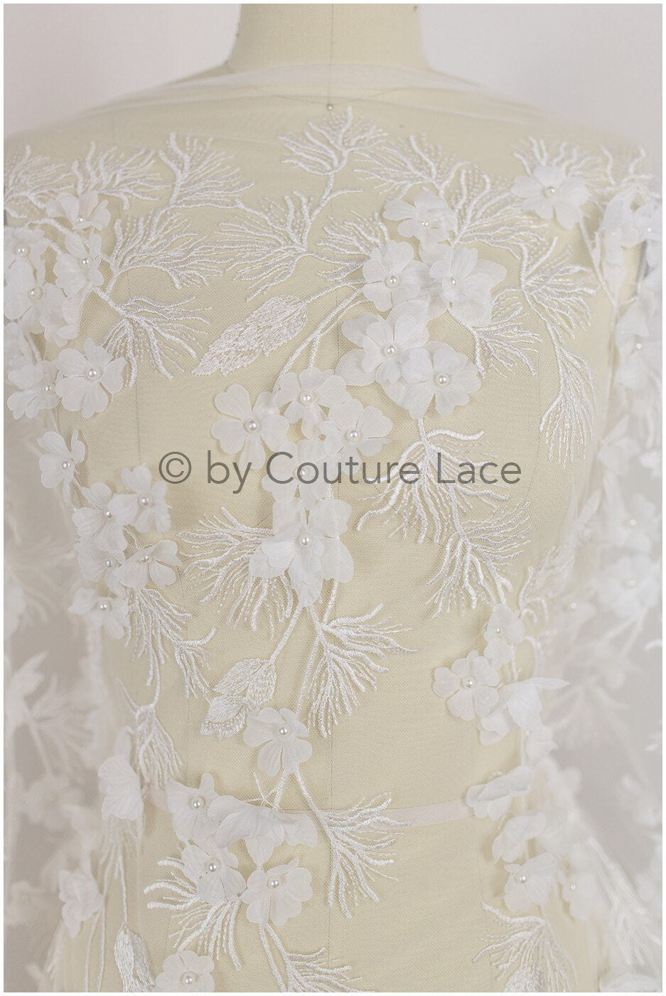 3D Blumen Spitzenstoff Off-White/ Braut Spitzenstoff mit Perlen/ romantischer Spitzenstoff mit 3D Blumen/ Hochzeit Spitzenstoff// L19-245