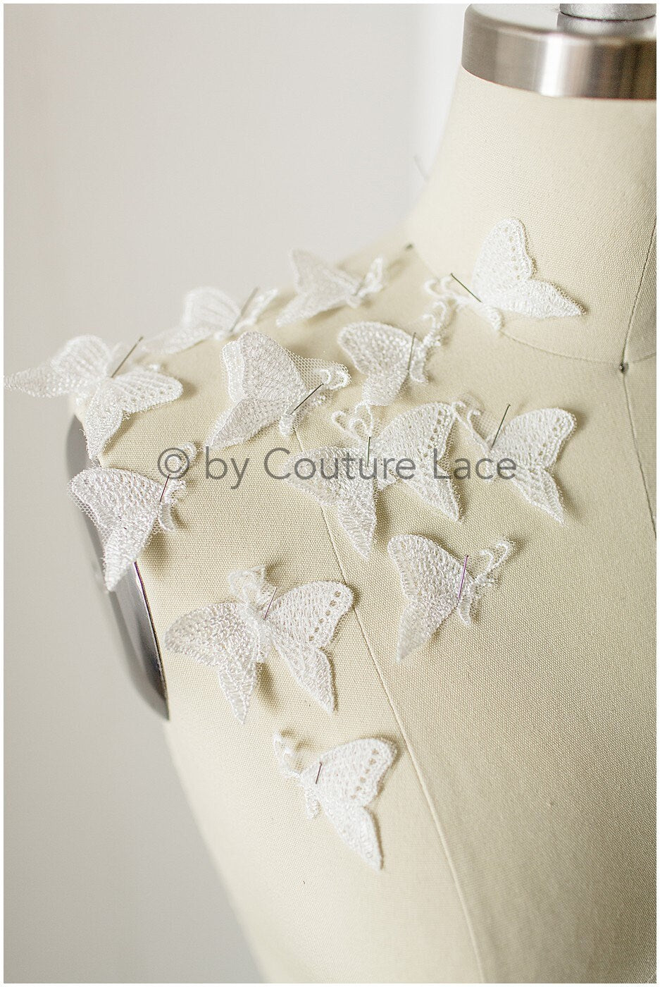20tlg. Schmetterling Spitze Aufnäher/ 3D Schmetterlinge zum Aufnähen/ 3D Blumen Applikation/ 3D Schmetterlinge für Hochzeitskleid/ Braut Spitze Schmetterlinge// A19-179