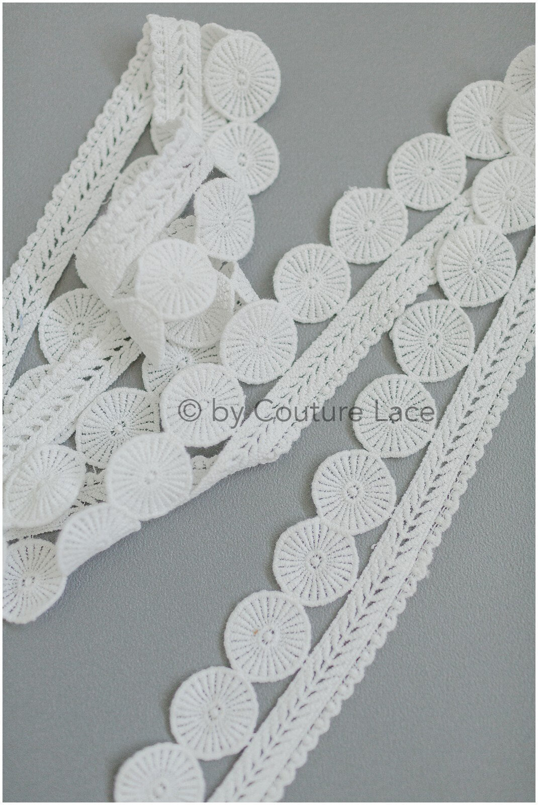 Guipure lace trim off-white ivory/ Boho wedding dress lace trim/ Bridal lace trim/ Lace trim// T19-079