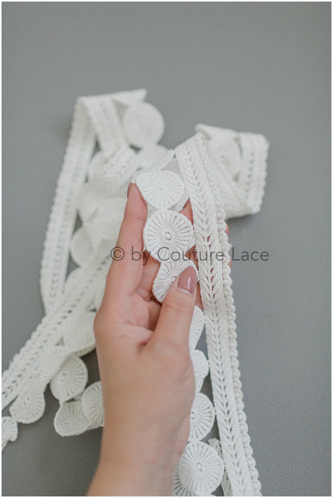 Guipure lace trim off-white ivory/ Boho wedding dress lace trim/ Bridal lace trim/ Lace trim// T19-079