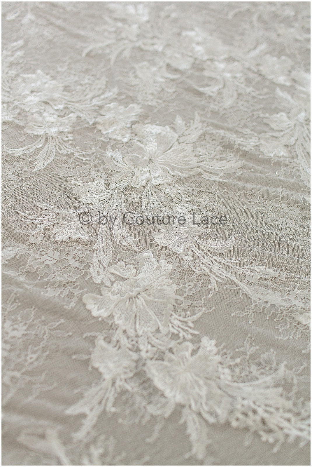 French wedding dress lace off-white/ Floral patterned lace/ Bridal lace/ Embroidered Chantilly lace// L19-256